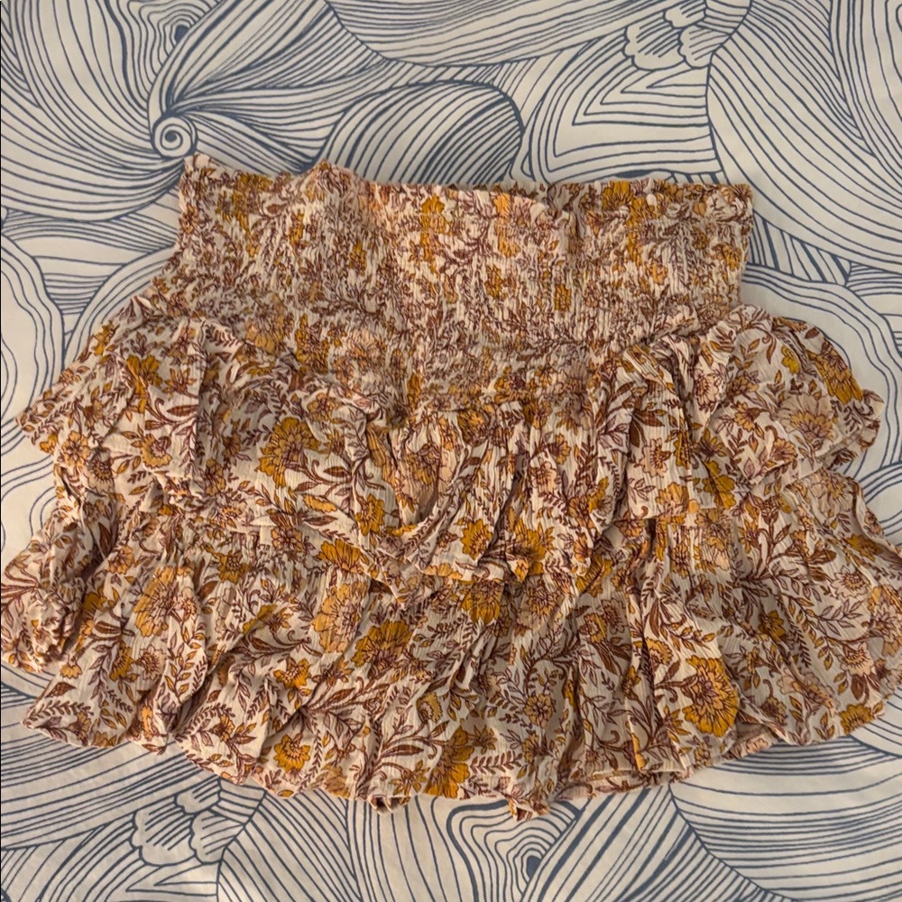 Aqua Floral Mini Skort in Cream and Brown